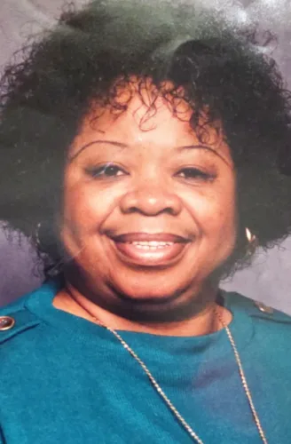 Vivian L. Davis 1943-2026